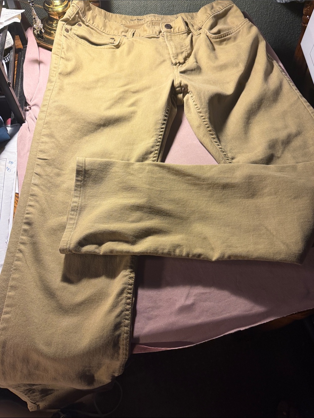 Old Navy Men's Chinos in Light Tan